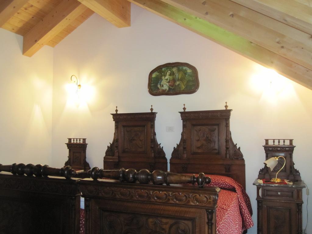 R&B La Gerla Blu Bed & Breakfast Tolmezzo Room photo